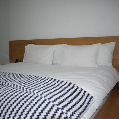 Sandton Apartment 15 West Road South Johannesburg Esterno foto