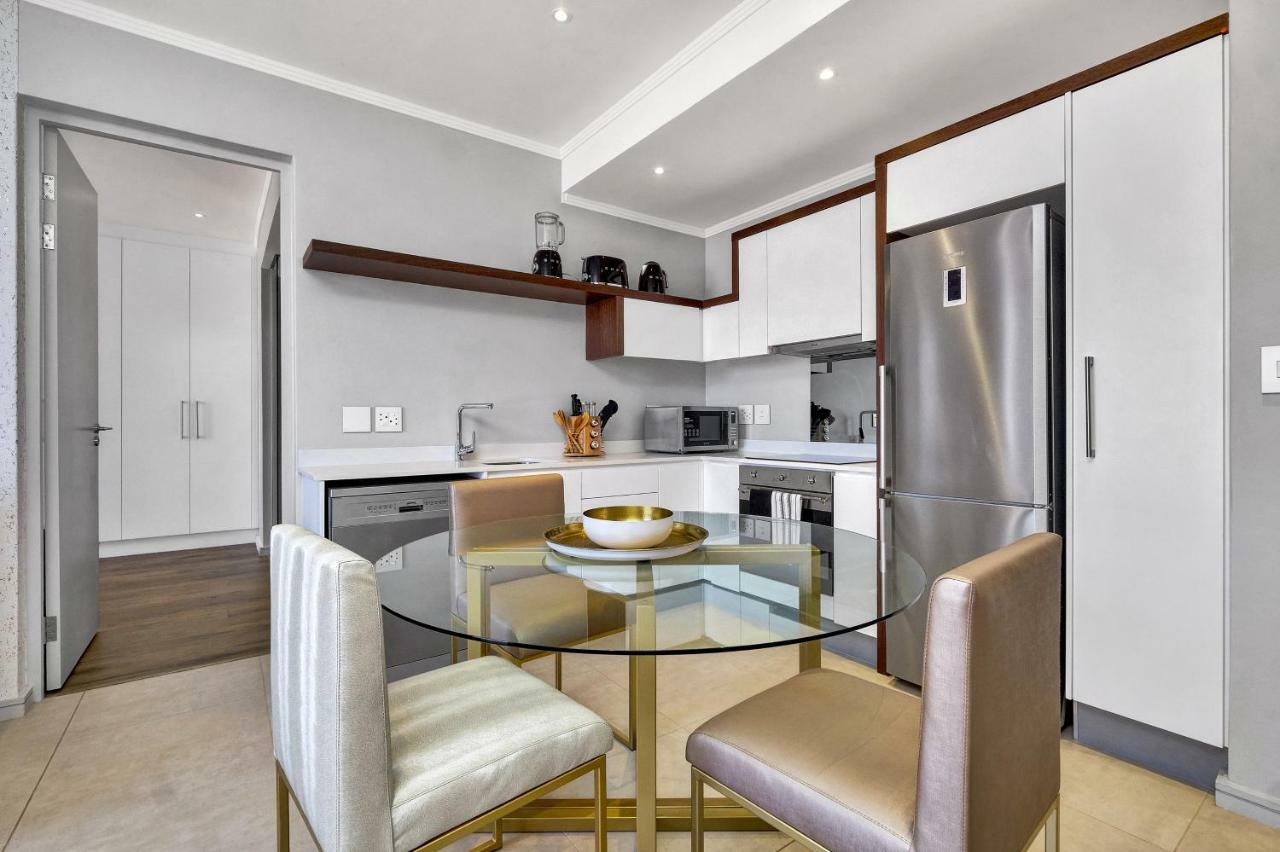Sandton Apartment 15 West Road South Johannesburg Esterno foto